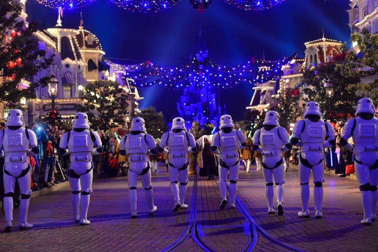 Disneyland Paris (Resort) Star Wars risveglia la forza di DiscoveryLand